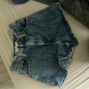 Levi shorts